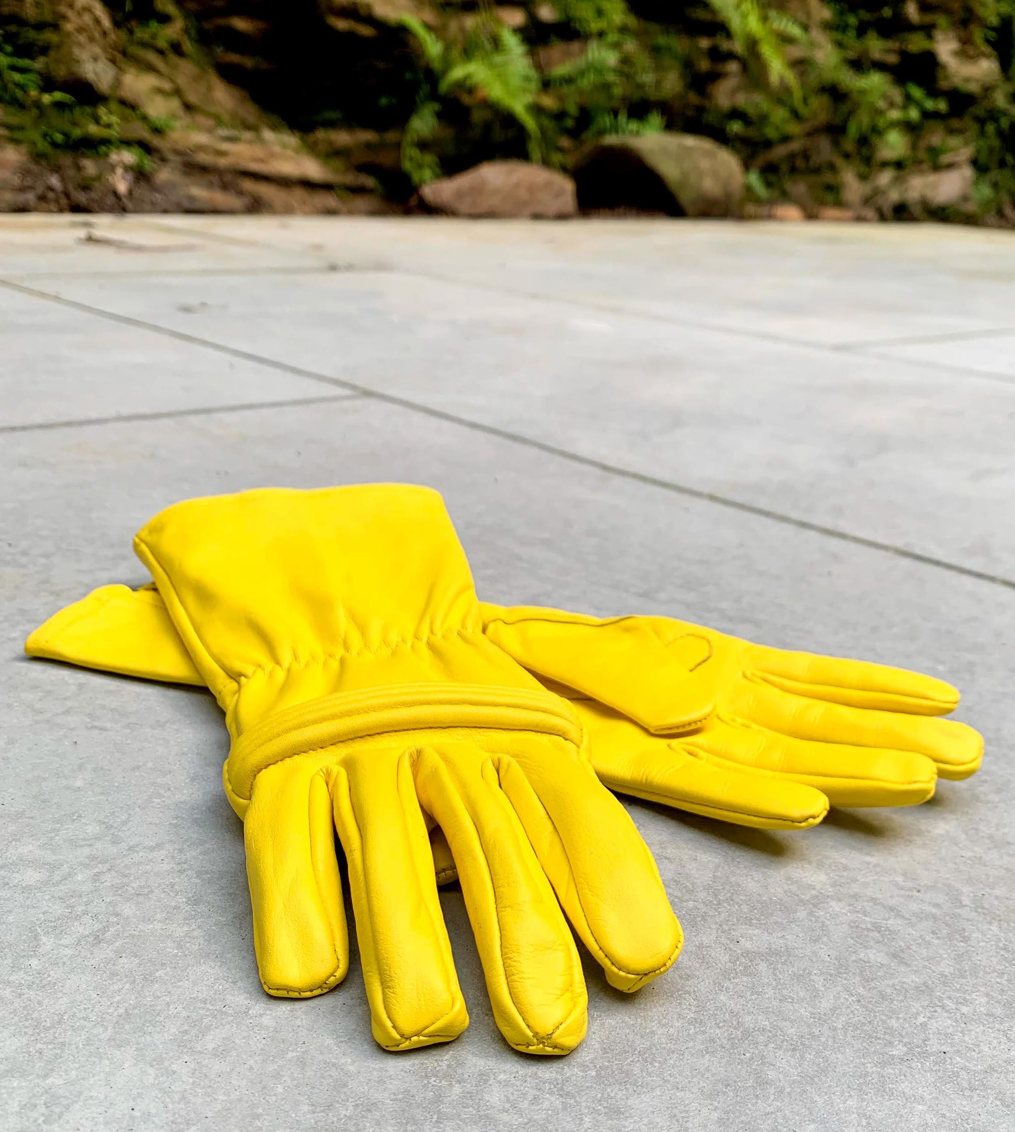 Power Ranger Leather Gloves – Screen-Accurate Long Gauntlet Cosplay Gl ...