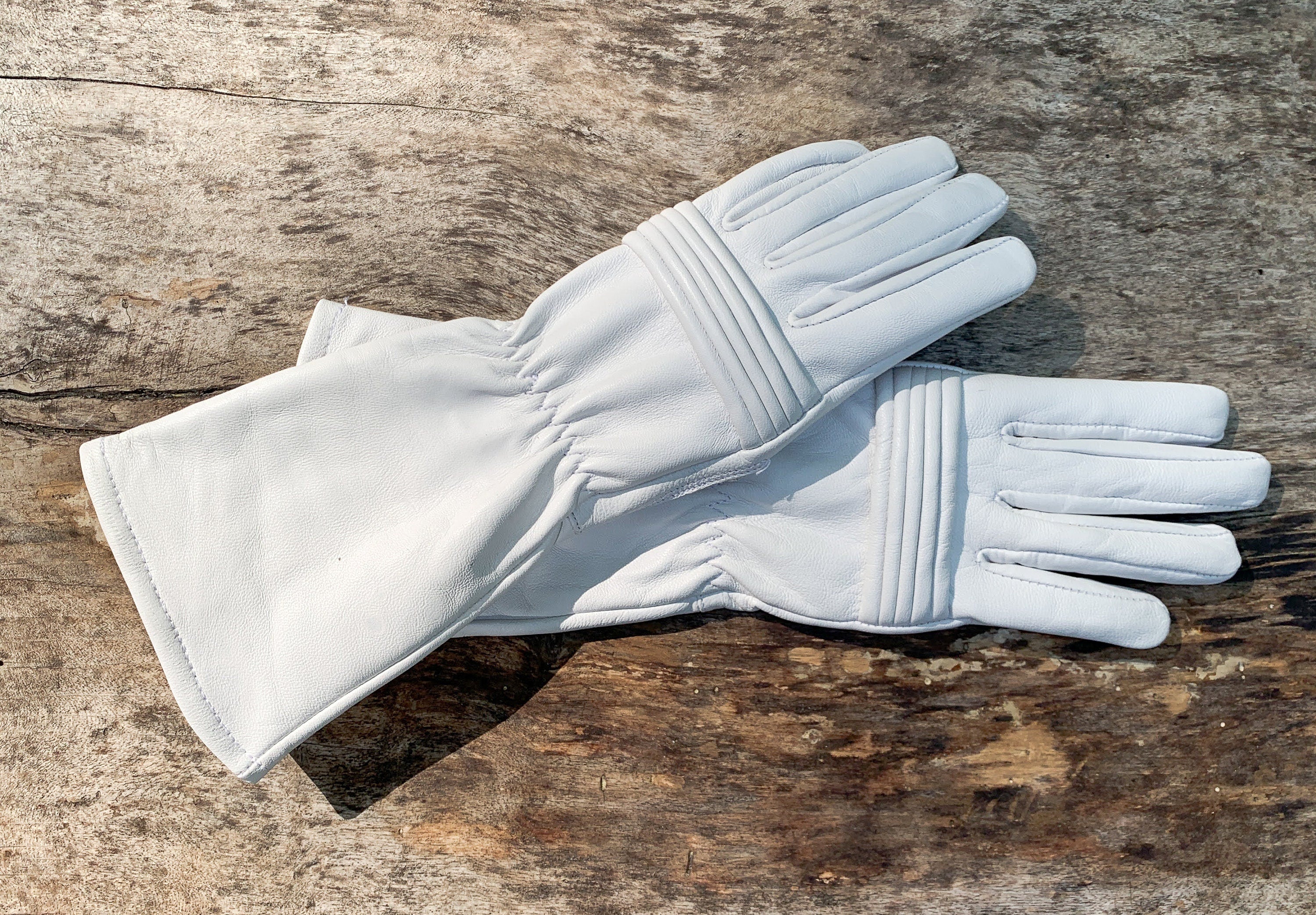 Petite sizes Power Rangers Cosplay gloves/Long gauntlet/Women/Lamb Leather/White